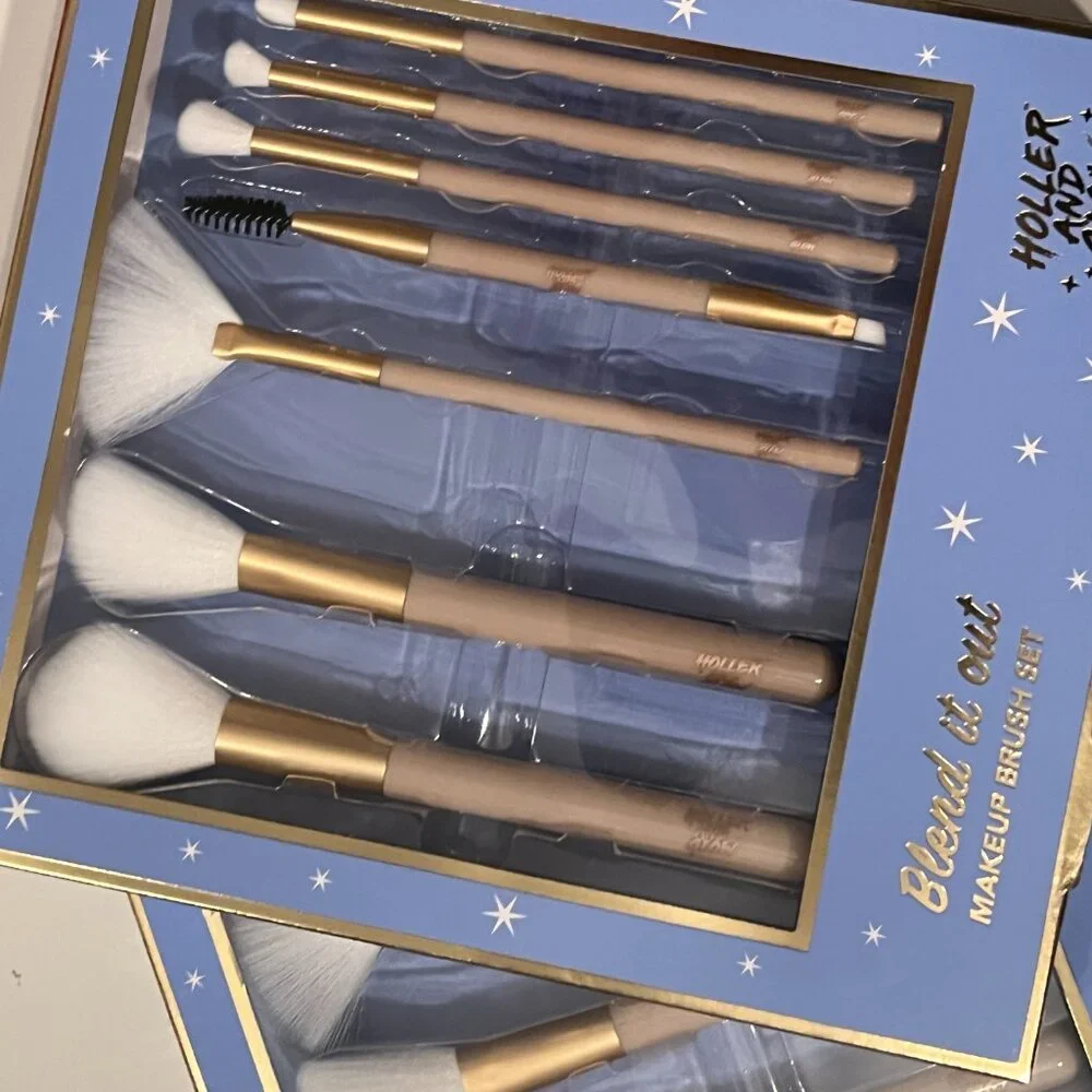 Blending Make Up‎ Brushes. (2 sets / 7 brushes in a set) (NEW) (h/x)